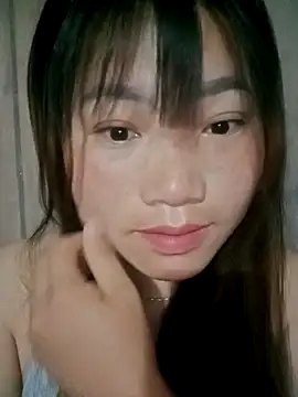 Snapshot of min-xinh chatting on April 8, 10:54 pm min-xinh online show from April 8, 10:54 pm