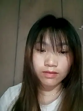 Snapshot of min-xinh chatting on April 16, 9:04 pm min-xinh online show from April 16, 9:04 pm
