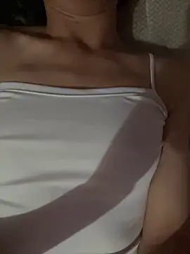 Snapshot of July_sexy69 chatting on June 6, 2:55 pm July sexy69 online show from June 6, 2:55 pm