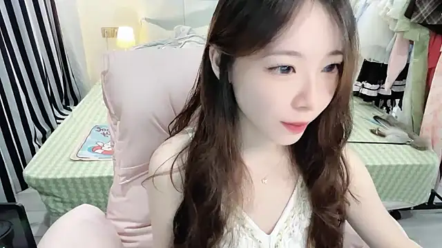 Gardenia-222 online show from May 6, 2:44 pm
