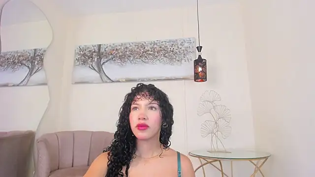 annalise goerts online show from October 16, 12:50 pm