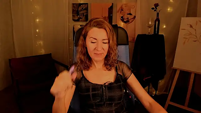 DonnaSmitth online show from October 17, 3:25 pm