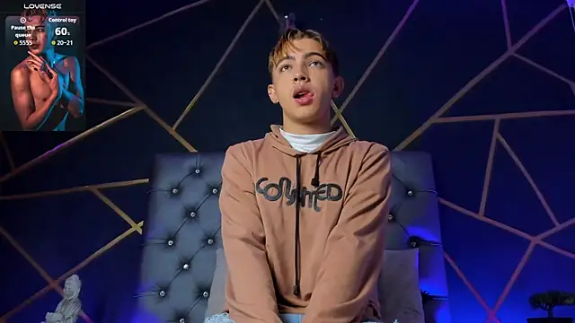 Lian Miller1  online show from January 19, 12:31 pm