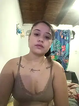 Snapshot of aurofox21 chatting on October 1, 12:49 am aurofox21 online show from October 1, 12:49 am