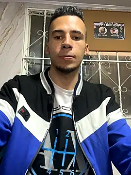 Snapshot of wiland_hot23 chatting on October 9, 8:51 pm wiland hot23 online show from October 9, 8:51 pm