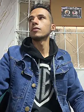 Snapshot of wiland_hot23 chatting on October 14, 8:53 pm wiland hot23 online show from October 14, 8:53 pm