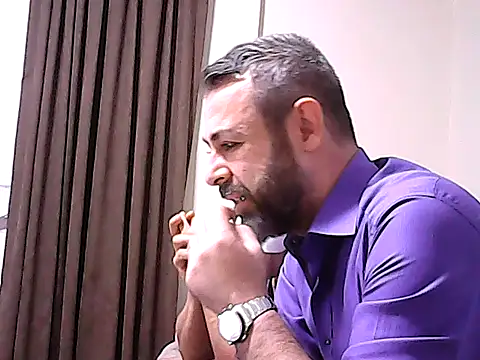 Snapshot of Amigo350535 chatting on November 9, 10:41 pm Amigo350535 online show from November 9, 10:41 pm