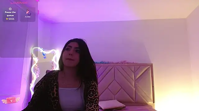 Ixchel tay online show from November 27, 3:19 am