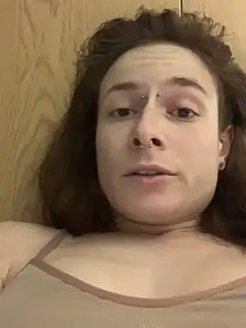 GoldenPussy1329 online show from February 27, 2:33 am