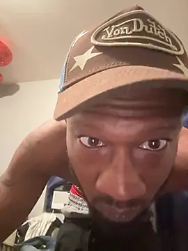 Snapshot of Brooklynboi478 chatting on May 3, 5:46 am Brooklynboi478 online show from May 3, 5:46 am