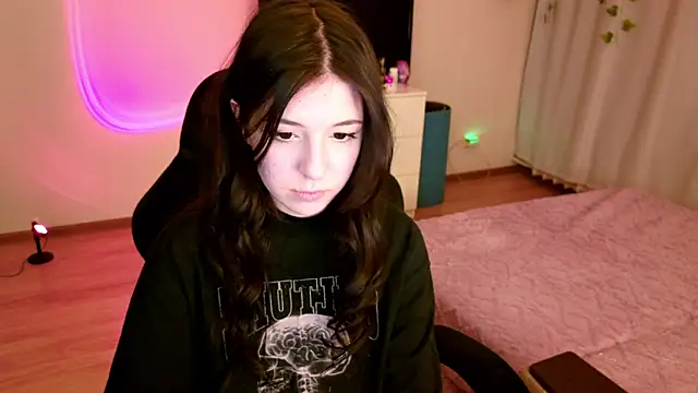 Azaliya Haze online show from March 20, 5:40 pm