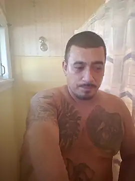 Snapshot of Nativeking32 chatting on October 10, 7:46 pm Nativeking32 online show from October 10, 7:46 pm