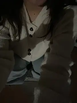 Snapshot of lee_ly chatting on March 11, 12:00 pm lee ly online show from March 11, 12:00 pm