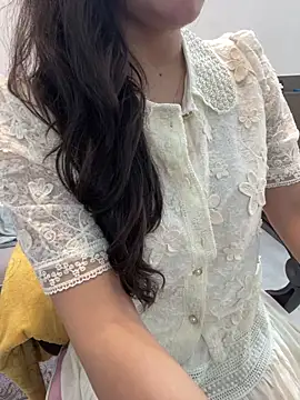 Snapshot of lee_ly chatting on March 12, 6:19 am lee ly online show from March 12, 6:19 am