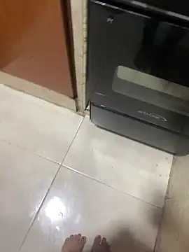 miluwatson online show from November 4, 11:37 pm