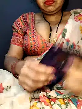 Snapshot of Hot__bhabhi_99 chatting on July 12, 4:25 am Hot bhabhi 99 online show from July 12, 4:25 am