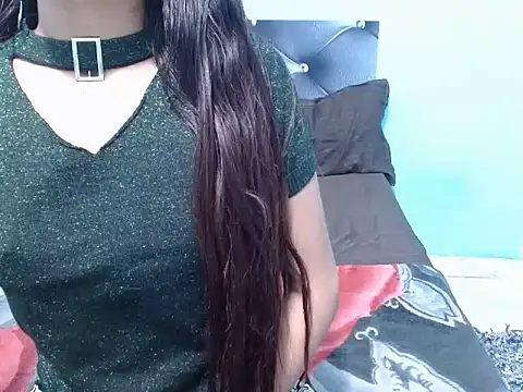 Snapshot of hey_mishtidoll chatting on March 21, 7:44 am hey mishtidoll online show from March 21, 7:44 am