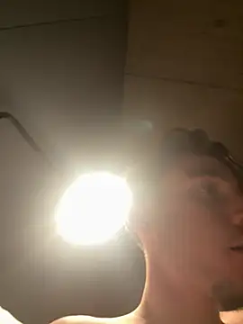 Snapshot of davidoso6271 chatting on October 17, 11:51 pm davidoso6271 online show from October 17, 11:51 pm