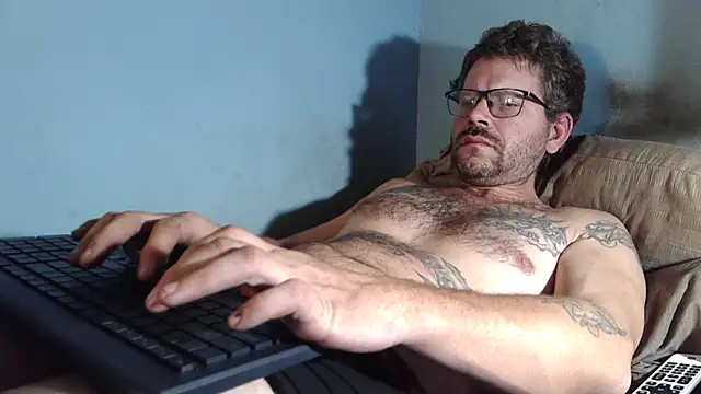 bigdickdaddy6911 online show from November 30, 2:04 am