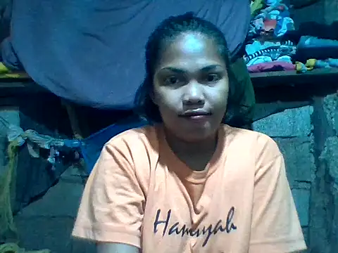Snapshot of sweetlexypinay19 chatting on March 31, 10:54 pm sweetlexypinay19 online show from March 31, 10:54 pm