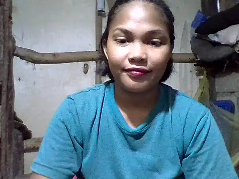 Snapshot of sweetlexypinay19 chatting on April 18, 10:21 pm sweetlexypinay19 online show from April 18, 10:21 pm