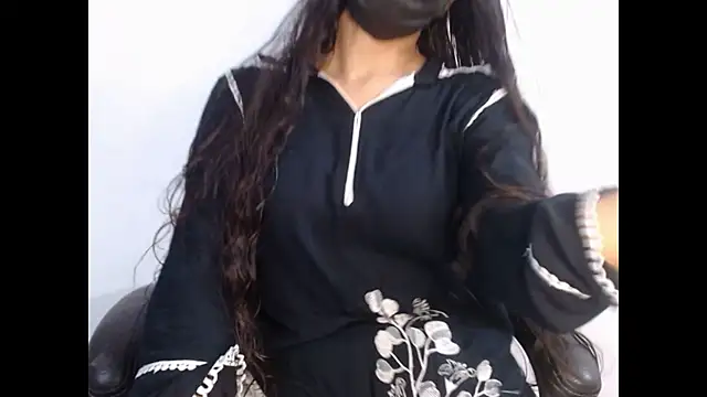 Snapshot of sexy_yuvi chatting on September 30, 5:12 am sexy yuvi online show from September 30, 5:12 am