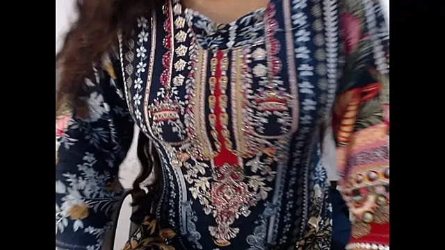 Snapshot of sexy_yuvi chatting on October 1, 4:40 am sexy yuvi online show from October 1, 4:40 am