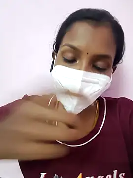 Snapshot of Tamil_Monika chatting on November 4, 10:20 pm Tamil Monika online show from November 4, 10:20 pm