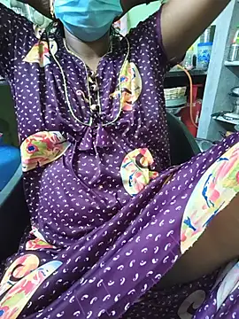 Snapshot of Tamilselviroja- chatting on July 2, 4:35 pm Tamilselviroja- online show from July 2, 4:35 pm