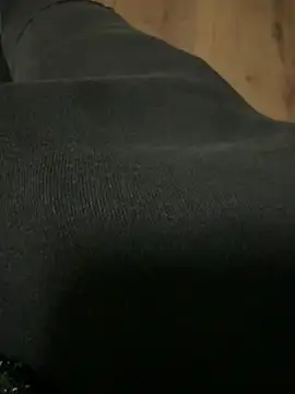 heet1998 online show from March 17, 9:56 am