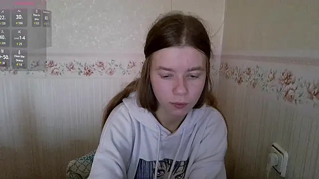 0nlyLola online show from October 28, 8:40 am