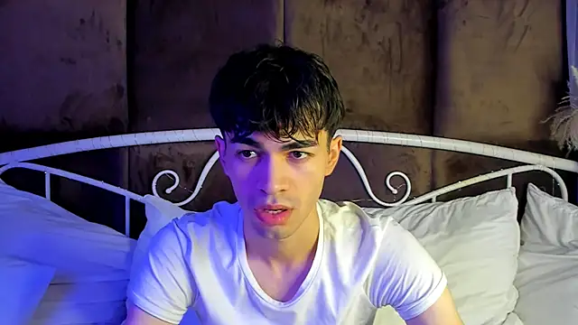 JaremyHarris online show from October 17, 11:24 am