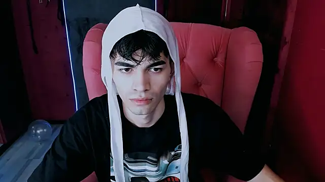 JaremyHarris online show from October 25, 3:51 pm