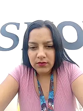 Sexy Nayra outdoors online show from October 20, 6:30 pm