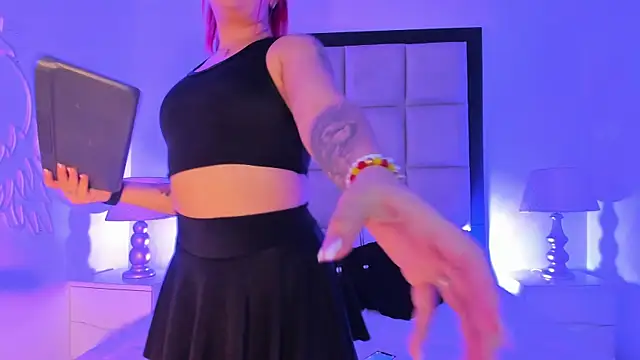 AriannaCooperr online show from October 10, 4:11 am