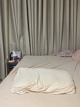 Livpoppe online show from February 12, 12:05 am