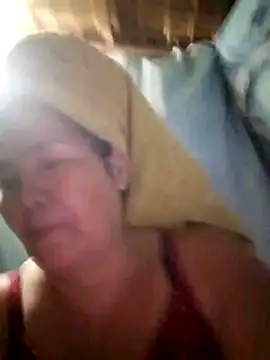 Snapshot of milagrose_rose chatting on June 1, 11:34 am milagrose rose online show from June 1, 11:34 am