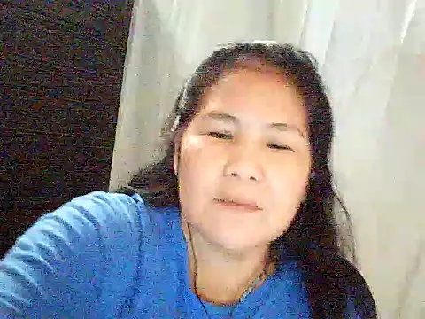 Snapshot of milagrose_rose chatting on June 6, 3:44 am milagrose rose online show from June 6, 3:44 am