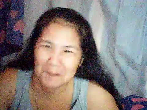 Snapshot of milagrose_rose chatting on June 18, 11:31 pm milagrose rose online show from June 18, 11:31 pm