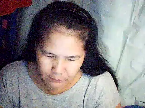 Snapshot of milagrose_rose chatting on June 27, 8:52 am milagrose rose online show from June 27, 8:52 am