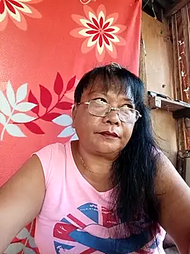 Snapshot of joy_cute chatting on May 12, 11:02 pm joy cute online show from May 12, 11:02 pm