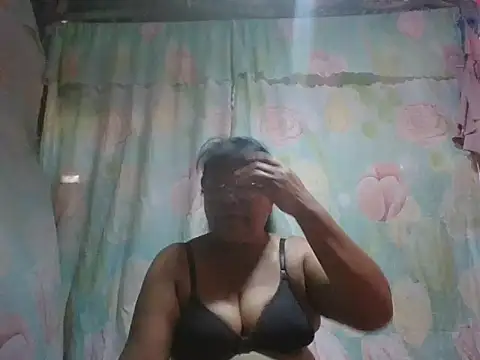 Snapshot of joy_cute chatting on May 16, 2:19 am joy cute online show from May 16, 2:19 am