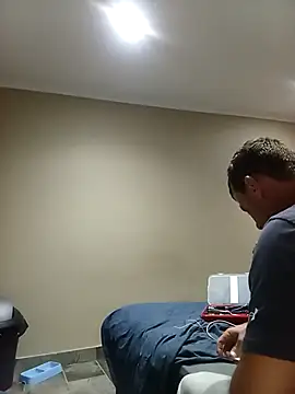 Snapshot of Rudiesny chatting on February 3, 11:10 pm Rudiesny online show from February 3, 11:10 pm