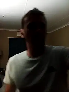 Snapshot of Rudiesny chatting on February 10, 10:36 pm Rudiesny online show from February 10, 10:36 pm