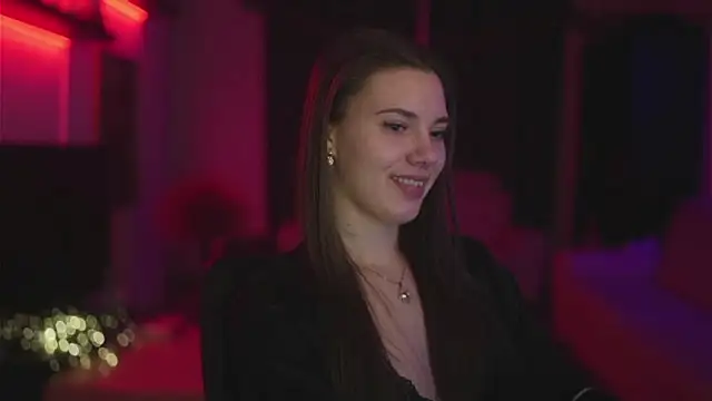 Snapshot of CandyStorm chatting on January 19, 12:25 am CandyStorm online show from January 19, 12:25 am