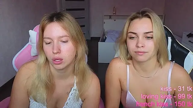 stefany and bettany online show from October 21, 11:55 am