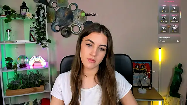 Snapshot of lina_fox12 chatting on March 28, 10:26 am lina fox12 online show from March 28, 10:26 am