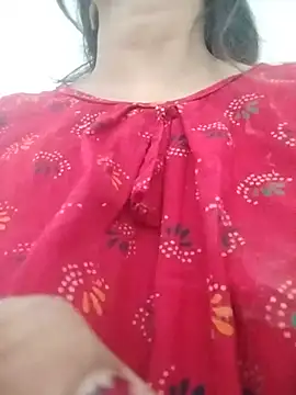 Snapshot of PEEHU-50 chatting on June 24, 1:04 am PEEHU-50 online show from June 24, 1:04 am