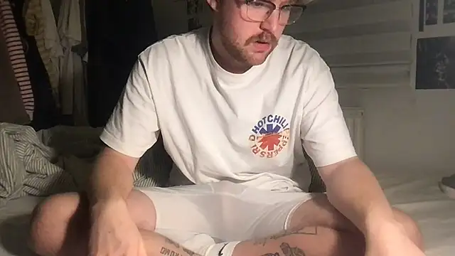 Angus80085 online show from November 9, 6:28 pm