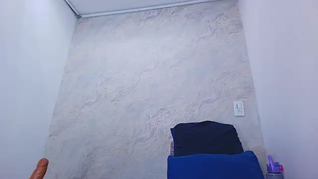 ashly mr online show from October 30, 11:55 am